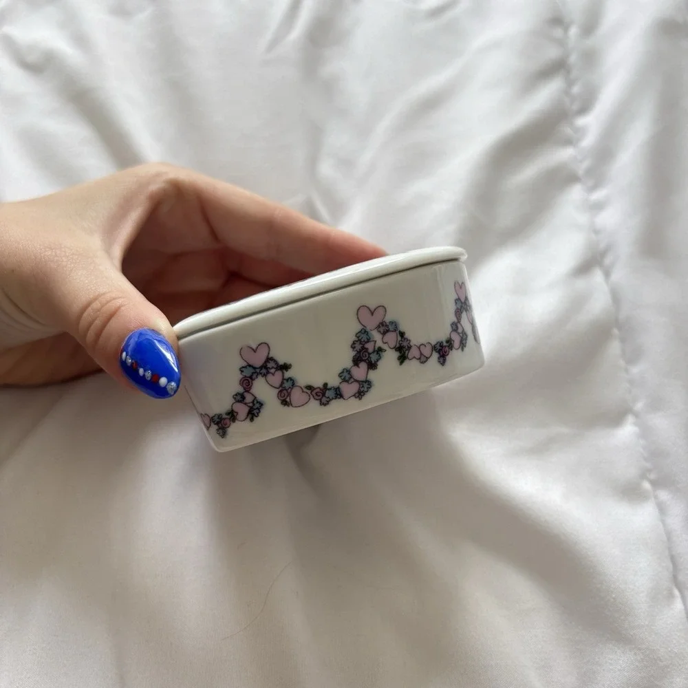 Vintage Enesco Heart Shaped Trinket Box Floral 1990 Y2K Dainty Feminine Romantic